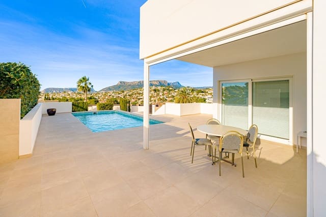4 bedroom Villa for sale in Calpe / Calp with pool garage - € 1,380,000 (Ref: 9674150)