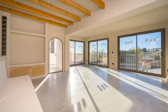 3 soveværelse Villa til salg i Benissa med swimmingpool - € 870.000 (Ref: 9674151)