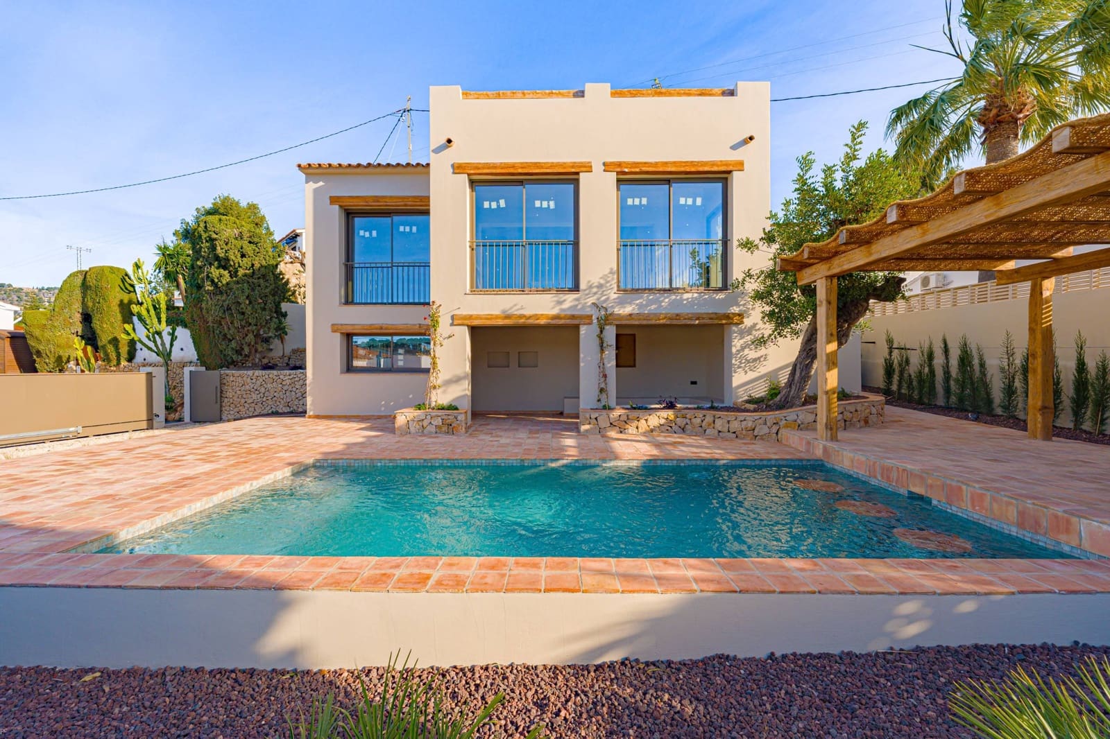 3 soveværelse Villa til salg i Benissa med swimmingpool - € 870.000 (Ref: 9674151)