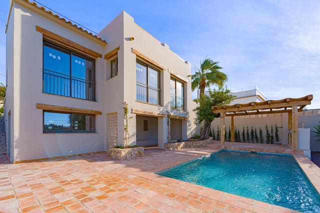 3 soveværelse Villa til salg i Benissa med swimmingpool - € 870.000 (Ref: 9674151)