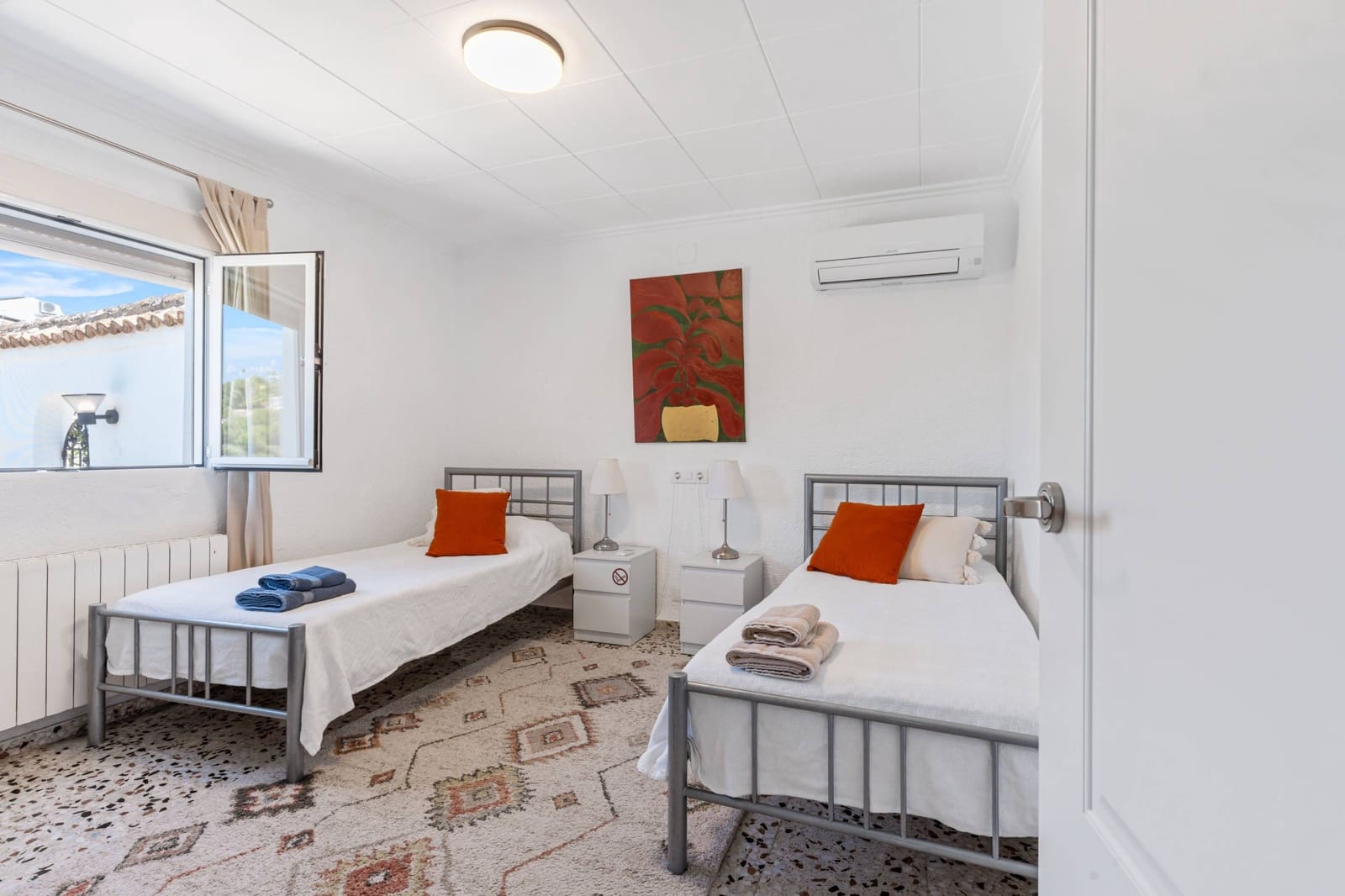 4 sypialnia Willa na sprzedaż w Javea / Xabia z basenem - 750 000 € (Ref: 9674152)