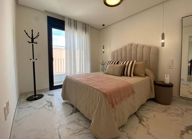 3 Zimmer Villa zu verkaufen in Dénia mit Pool - 695.000 € (Ref: 9679799)
