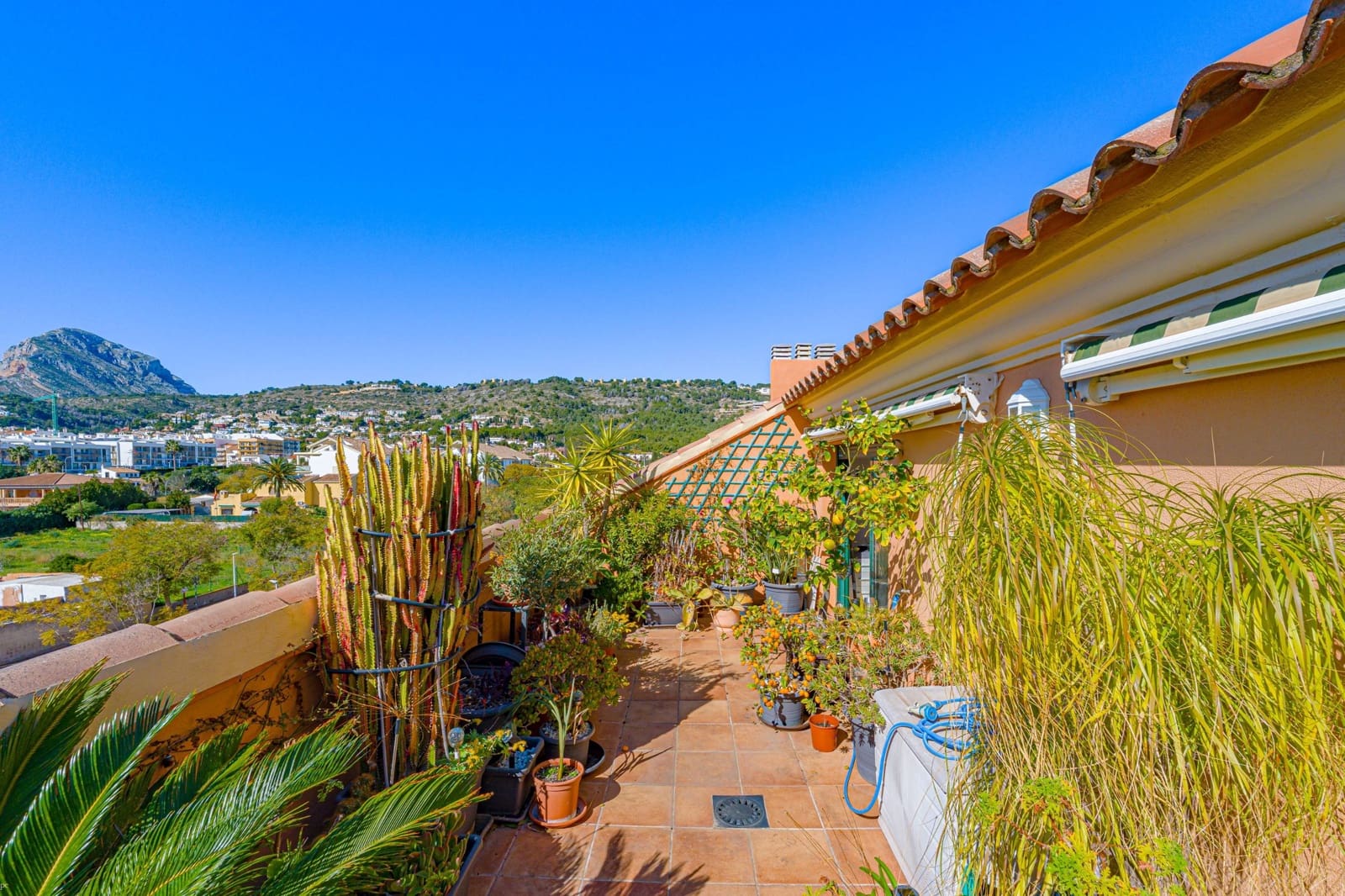 2 soveværelse Penthouse til salg i Javea / Xabia med swimmingpool garage - € 450.000 (Ref: 9679800)