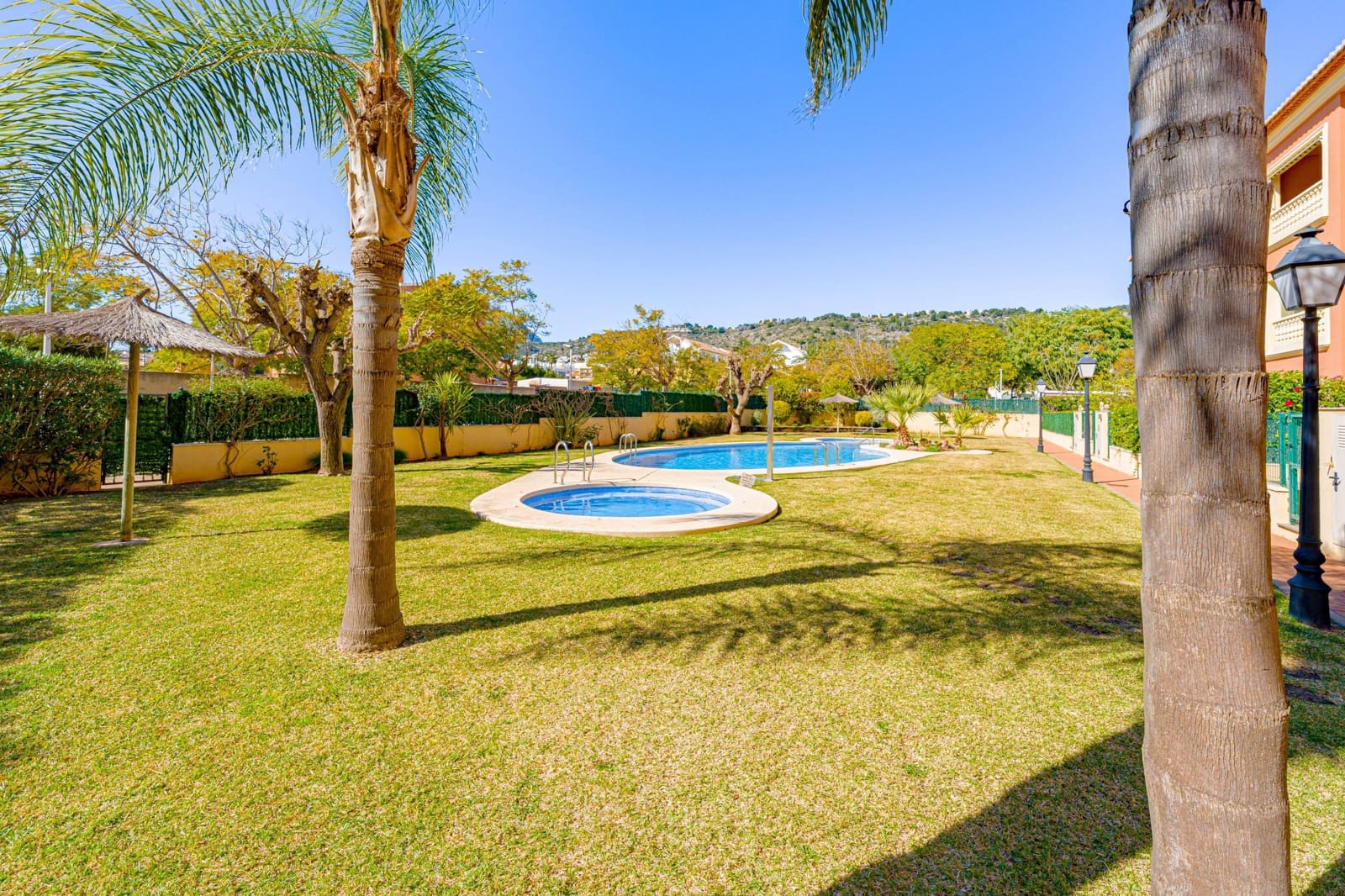 2 soveværelse Penthouse til salg i Javea / Xabia med swimmingpool garage - € 450.000 (Ref: 9679800)