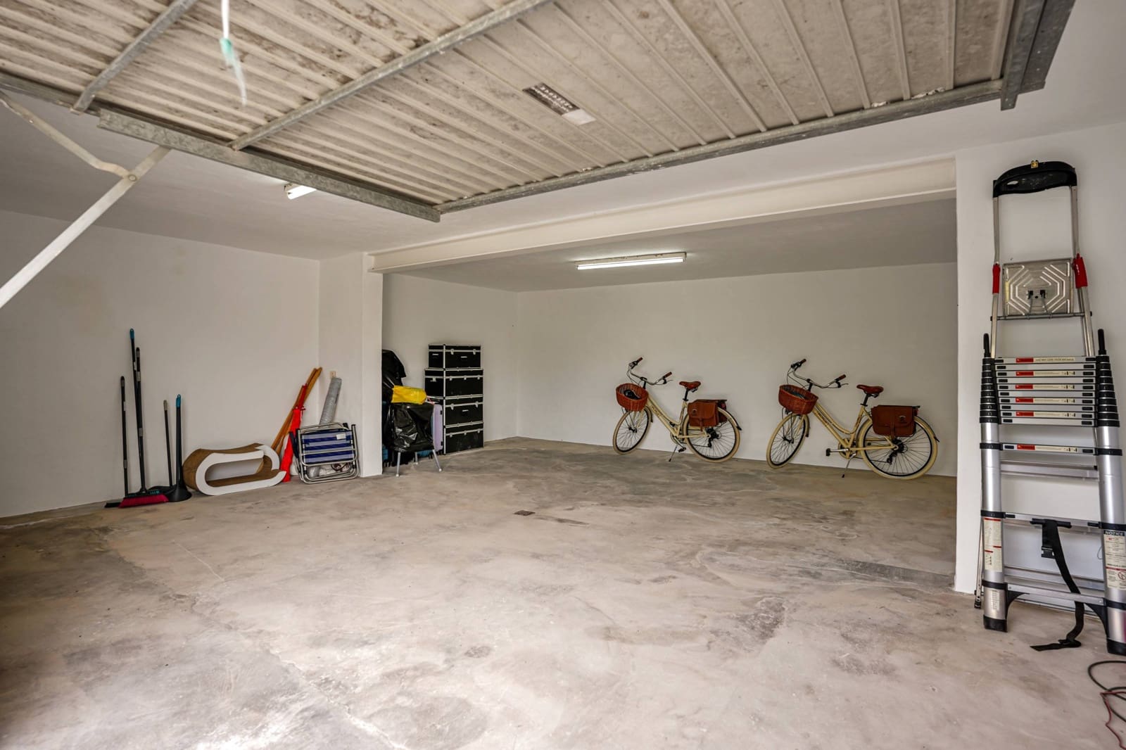 3 slaapkamer Villa te koop in Javea / Xabia met zwembad - € 2.450.000 (Ref: 9732046)