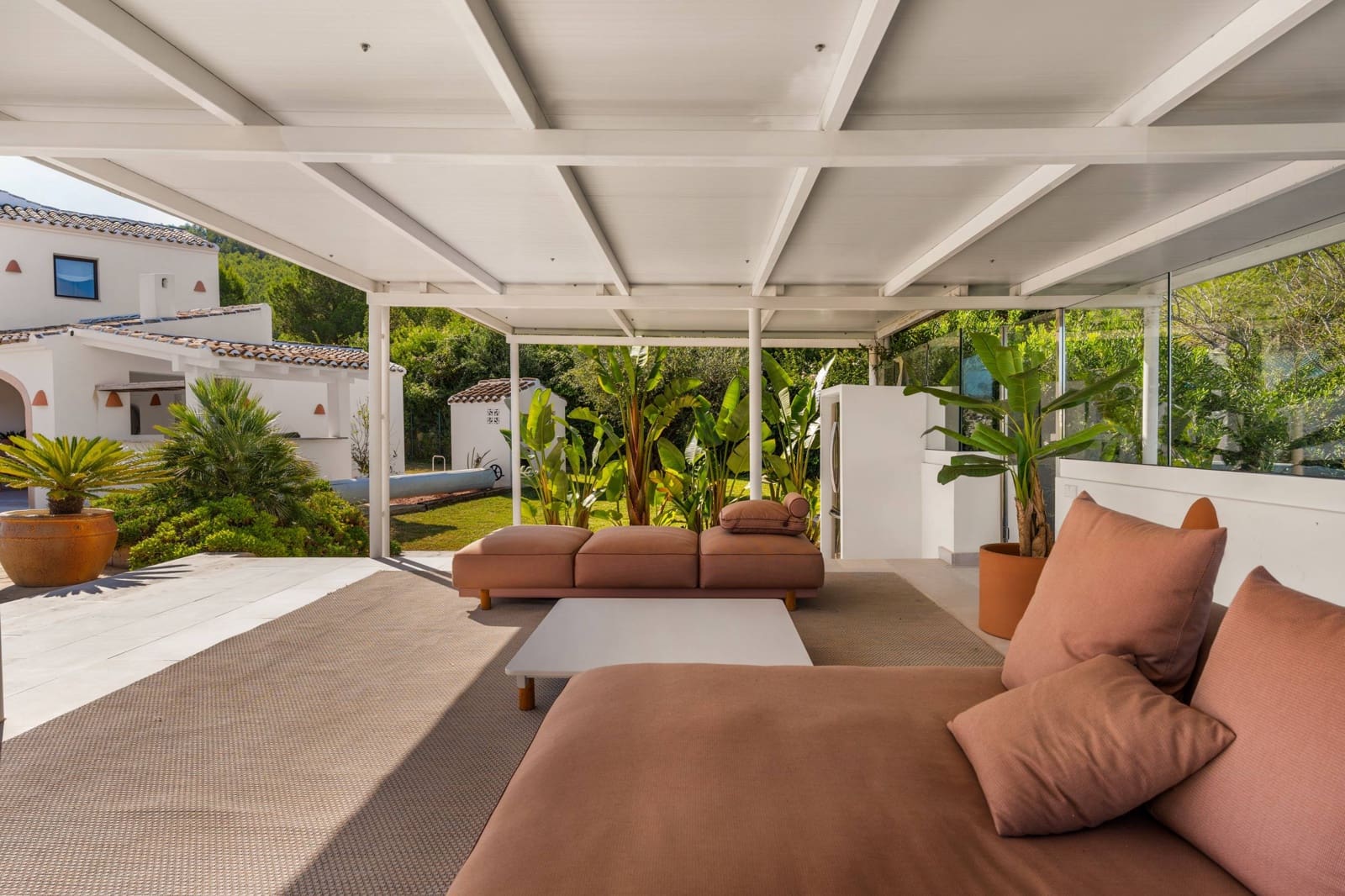 3 slaapkamer Villa te koop in Javea / Xabia met zwembad - € 2.450.000 (Ref: 9732046)