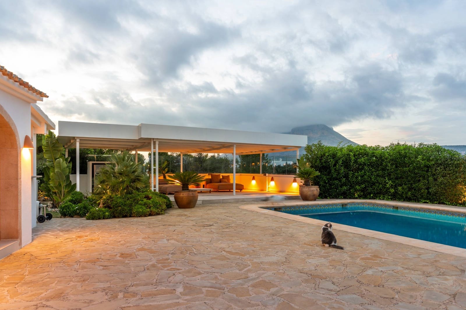 3 slaapkamer Villa te koop in Javea / Xabia met zwembad - € 2.450.000 (Ref: 9732046)