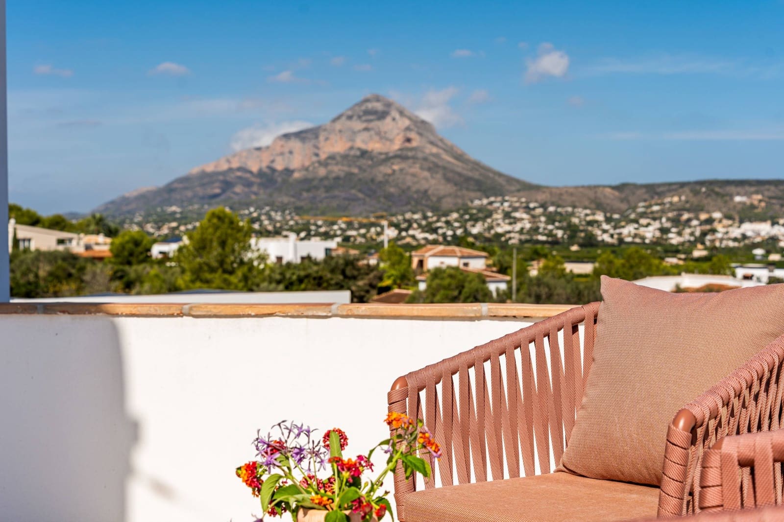 3 slaapkamer Villa te koop in Javea / Xabia met zwembad - € 2.450.000 (Ref: 9732046)