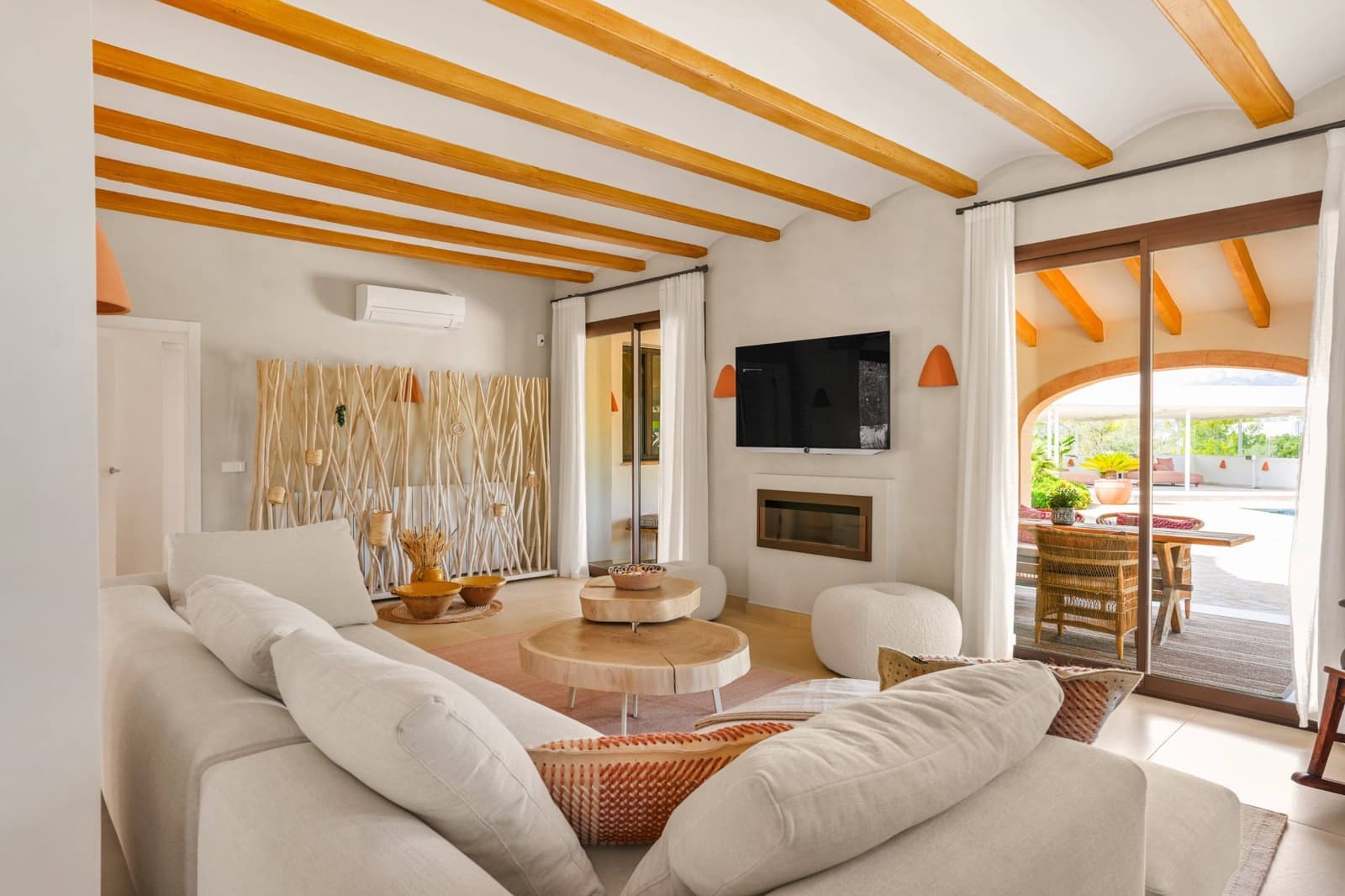 3 slaapkamer Villa te koop in Javea / Xabia met zwembad - € 2.450.000 (Ref: 9732046)