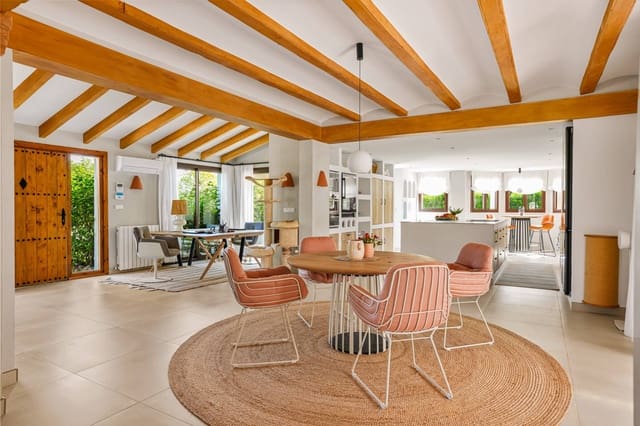 3 soveværelse Villa til salg i Javea / Xàbia med swimmingpool - € 2.450.000 (Ref: 9732046)