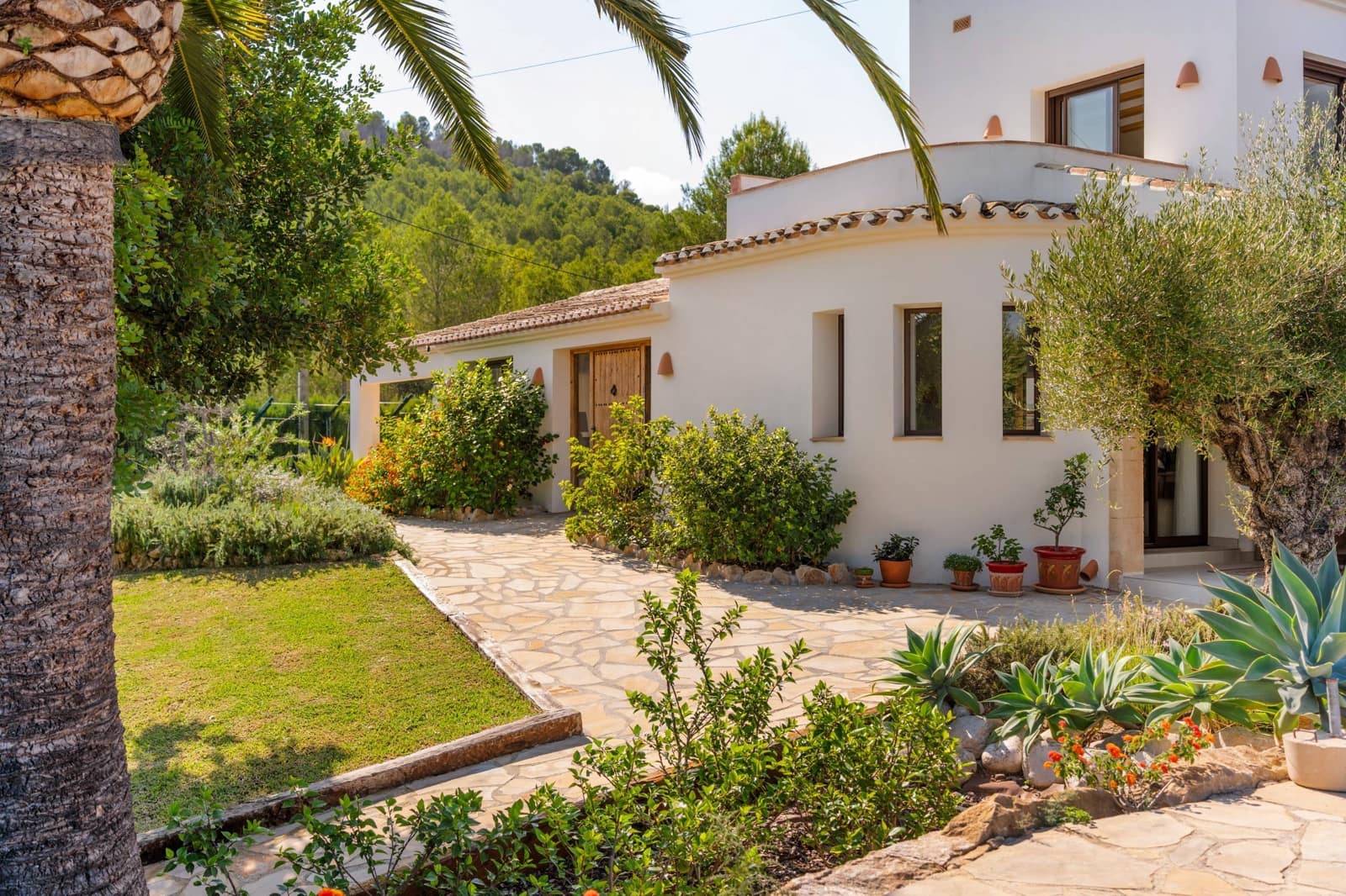 3 slaapkamer Villa te koop in Javea / Xabia met zwembad - € 2.450.000 (Ref: 9732046)