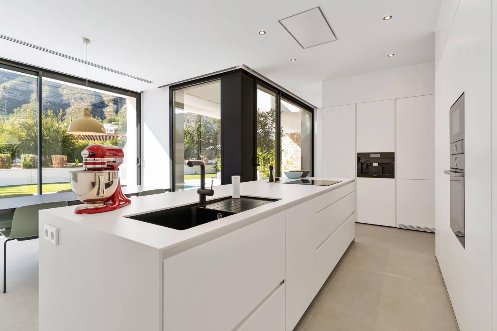 3 bedroom Villa for sale in Denia with pool - € 1,195,000 (Ref: 9732047)