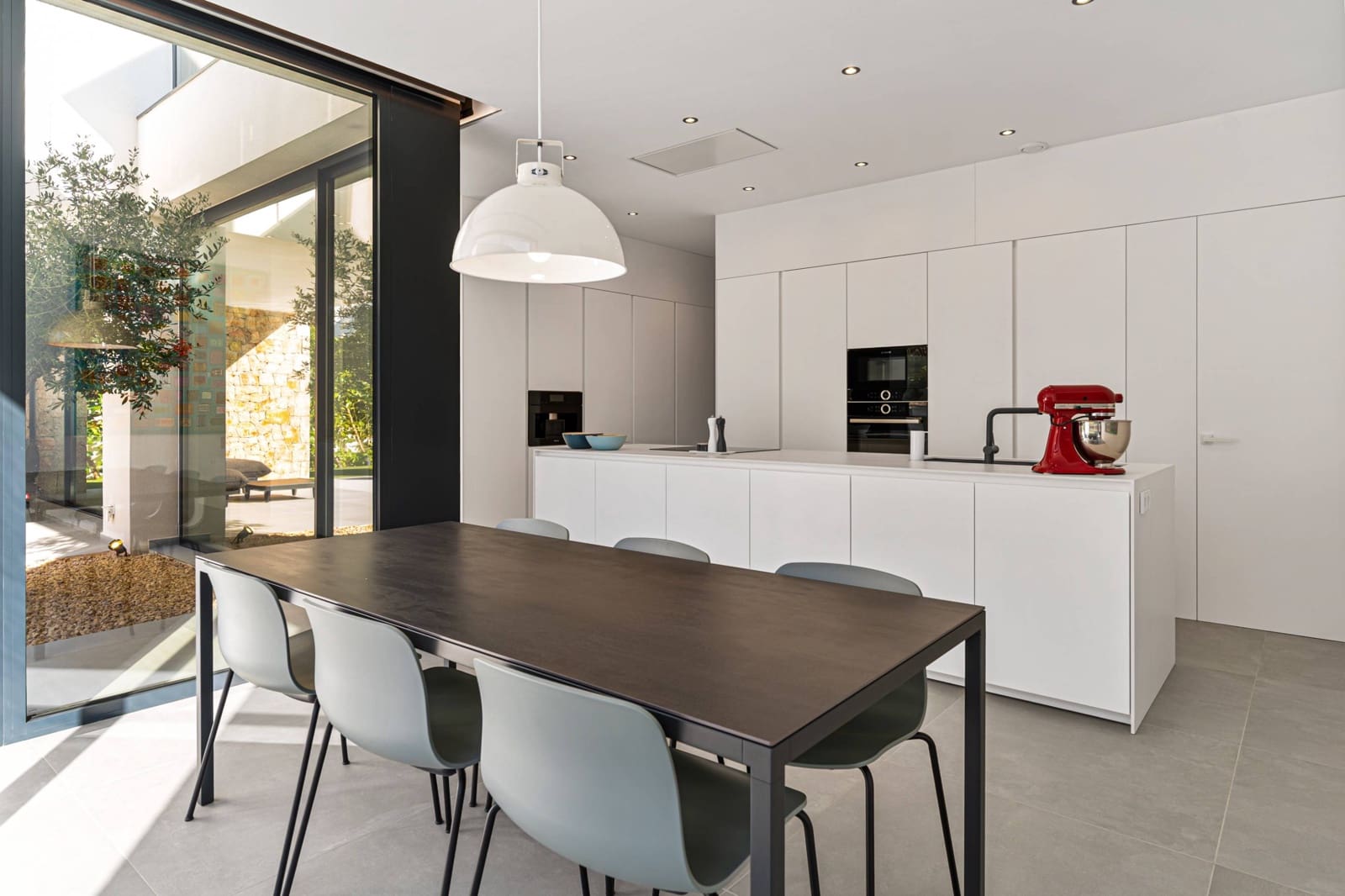 3 bedroom Villa for sale in Denia with pool - € 1,195,000 (Ref: 9732047)