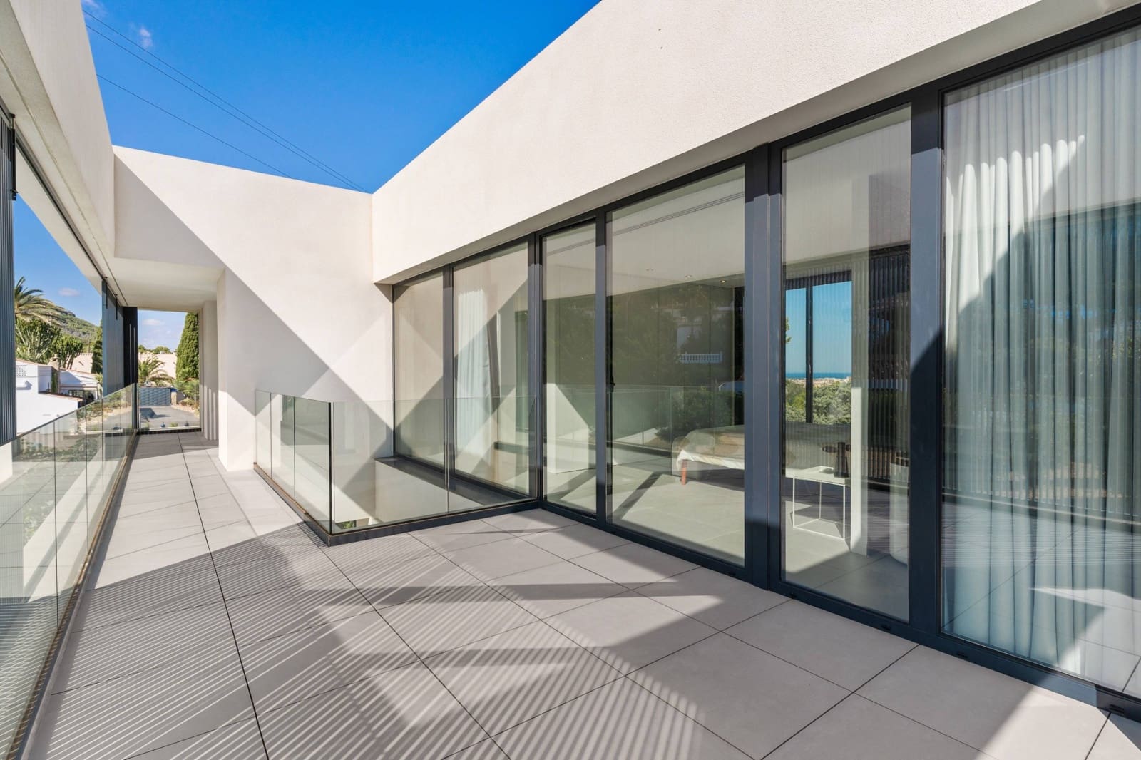 3 bedroom Villa for sale in Denia with pool - € 1,195,000 (Ref: 9732047)