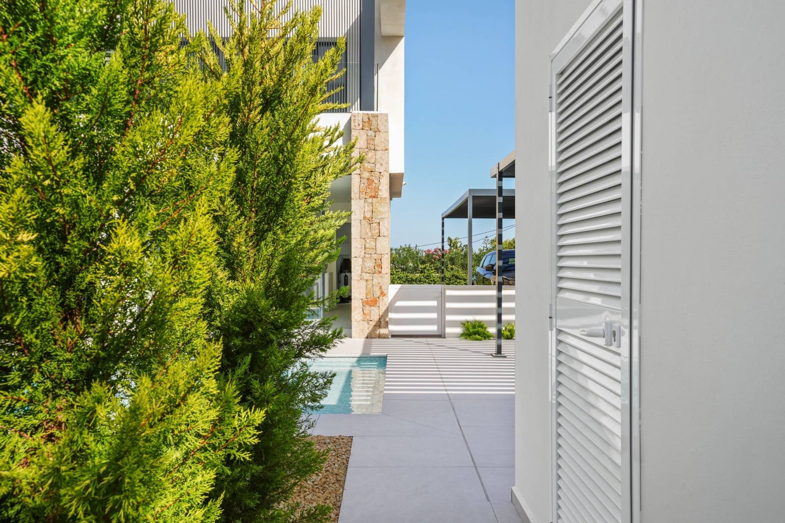 3 bedroom Villa for sale in Denia with pool - € 1,195,000 (Ref: 9732047)