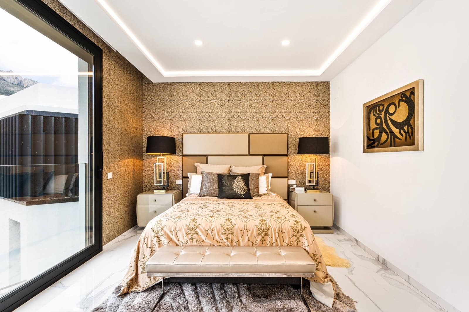 6 bedroom Villa for sale in Altea la Vella with pool - € 5,595,000 (Ref: 9732048)