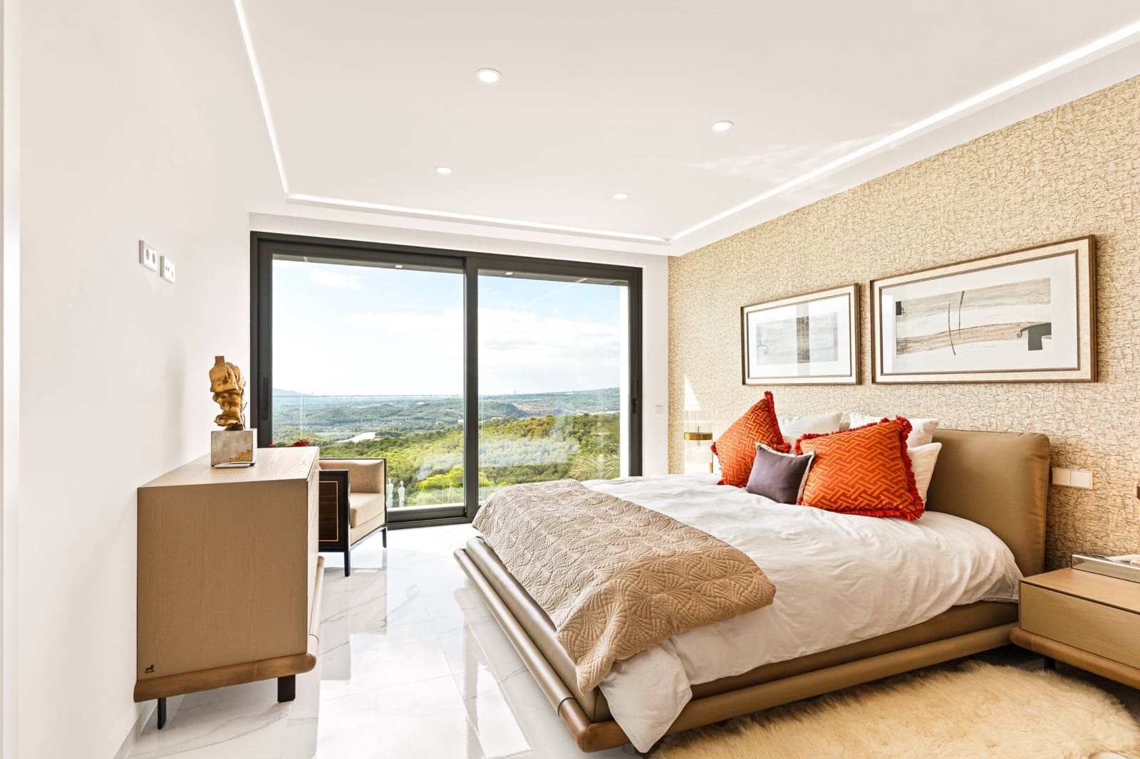 6 bedroom Villa for sale in Altea la Vella with pool - € 5,595,000 (Ref: 9732048)