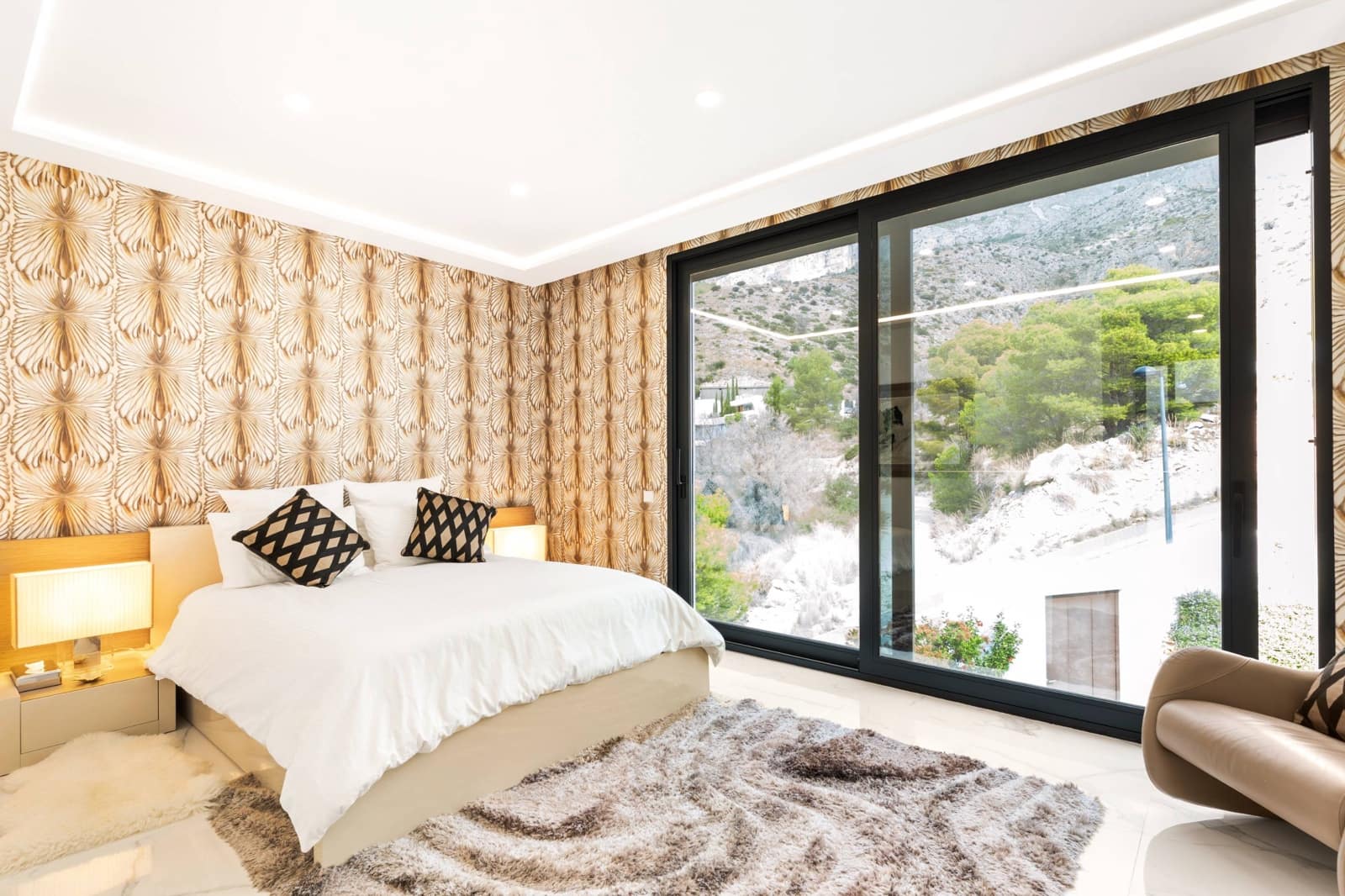 6 bedroom Villa for sale in Altea la Vella with pool - € 5,595,000 (Ref: 9732048)