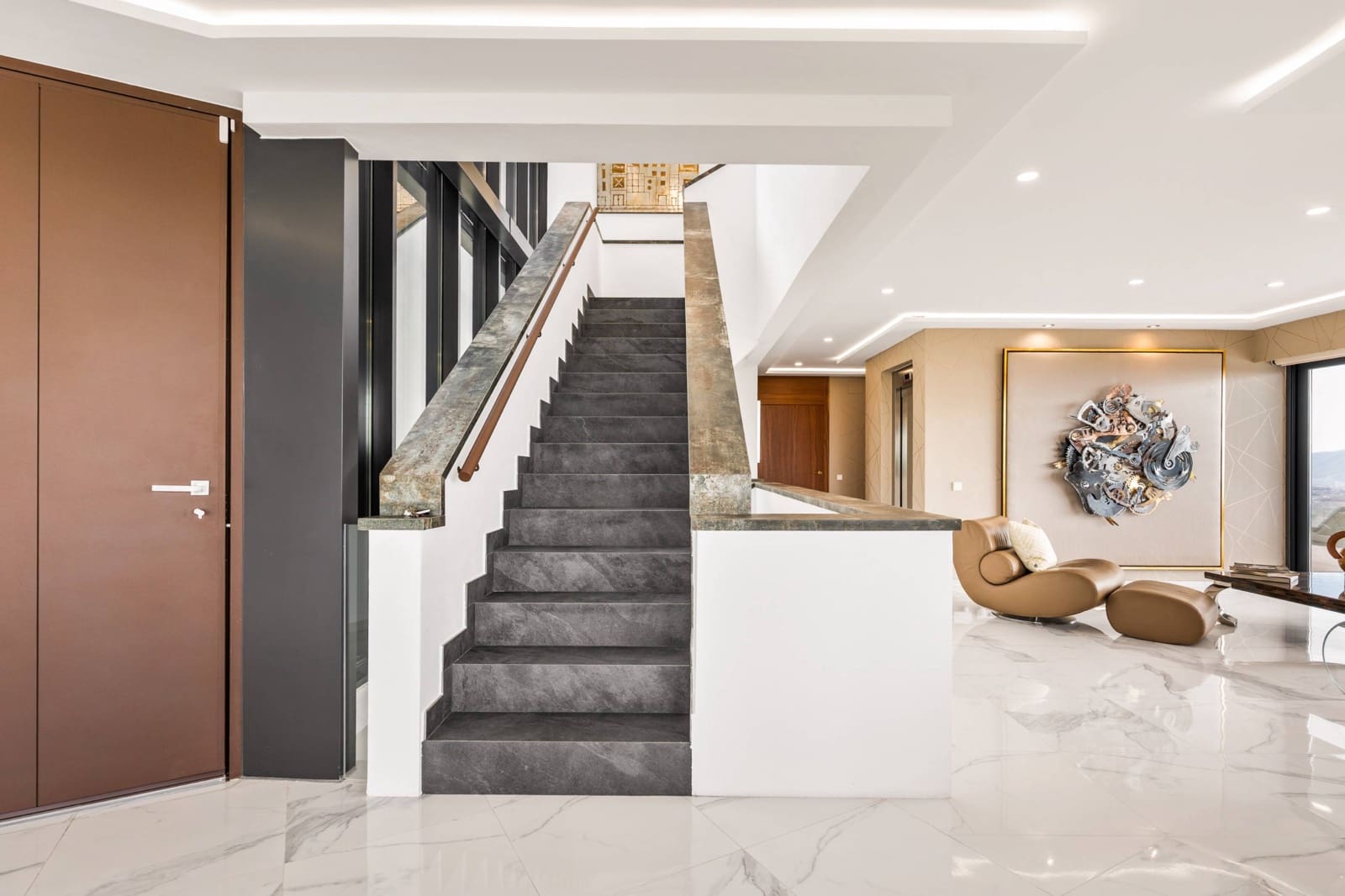 6 bedroom Villa for sale in Altea la Vella with pool - € 5,595,000 (Ref: 9732048)