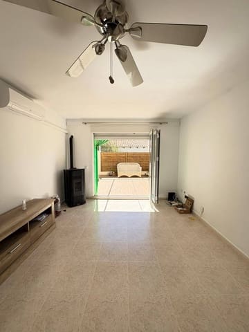 Villa/Maison Mitoyenne de 3 chambres à louer à Alcalalí / Alcanalí avec piscine - 950 € (Ref: 9738492)