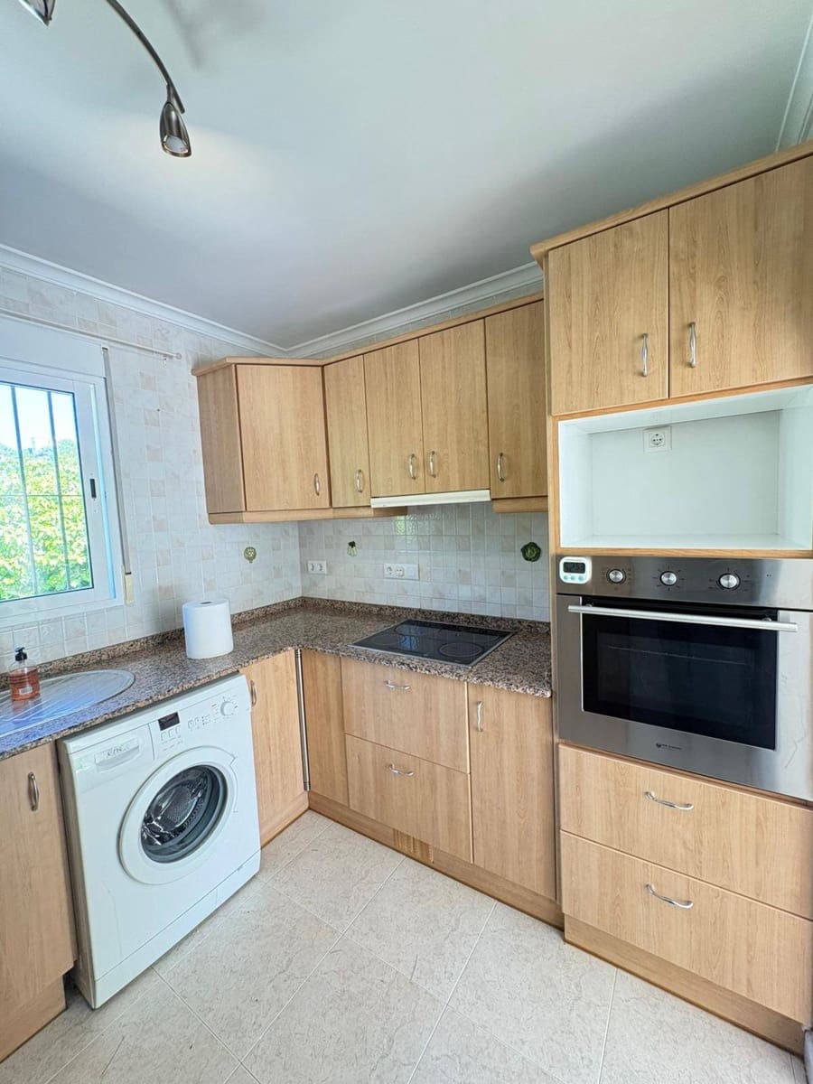 Villa/Maison Mitoyenne de 3 chambres à louer à Alcalali / Alcanali avec piscine - 950 € (Ref: 9738492)