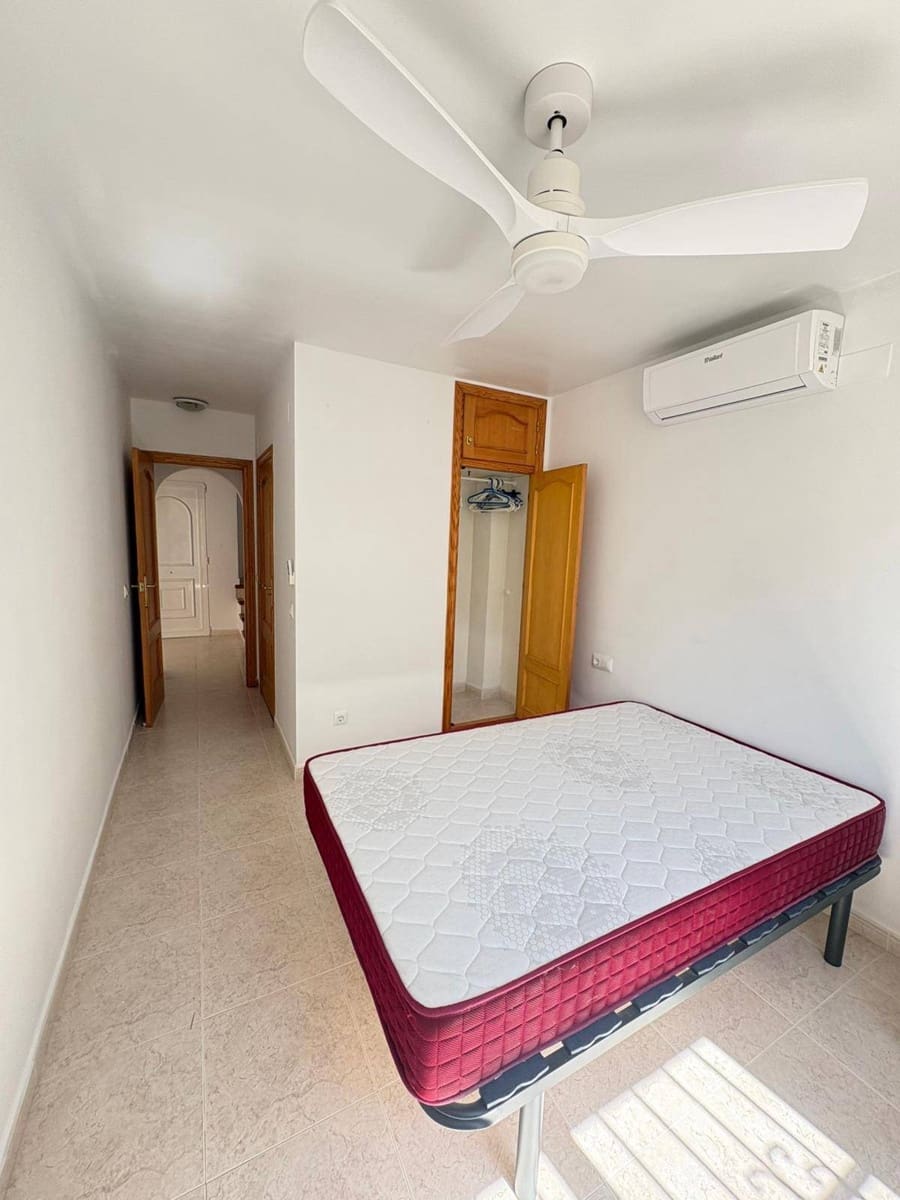 Villa/Maison Mitoyenne de 3 chambres à louer à Alcalali / Alcanali avec piscine - 950 € (Ref: 9738492)