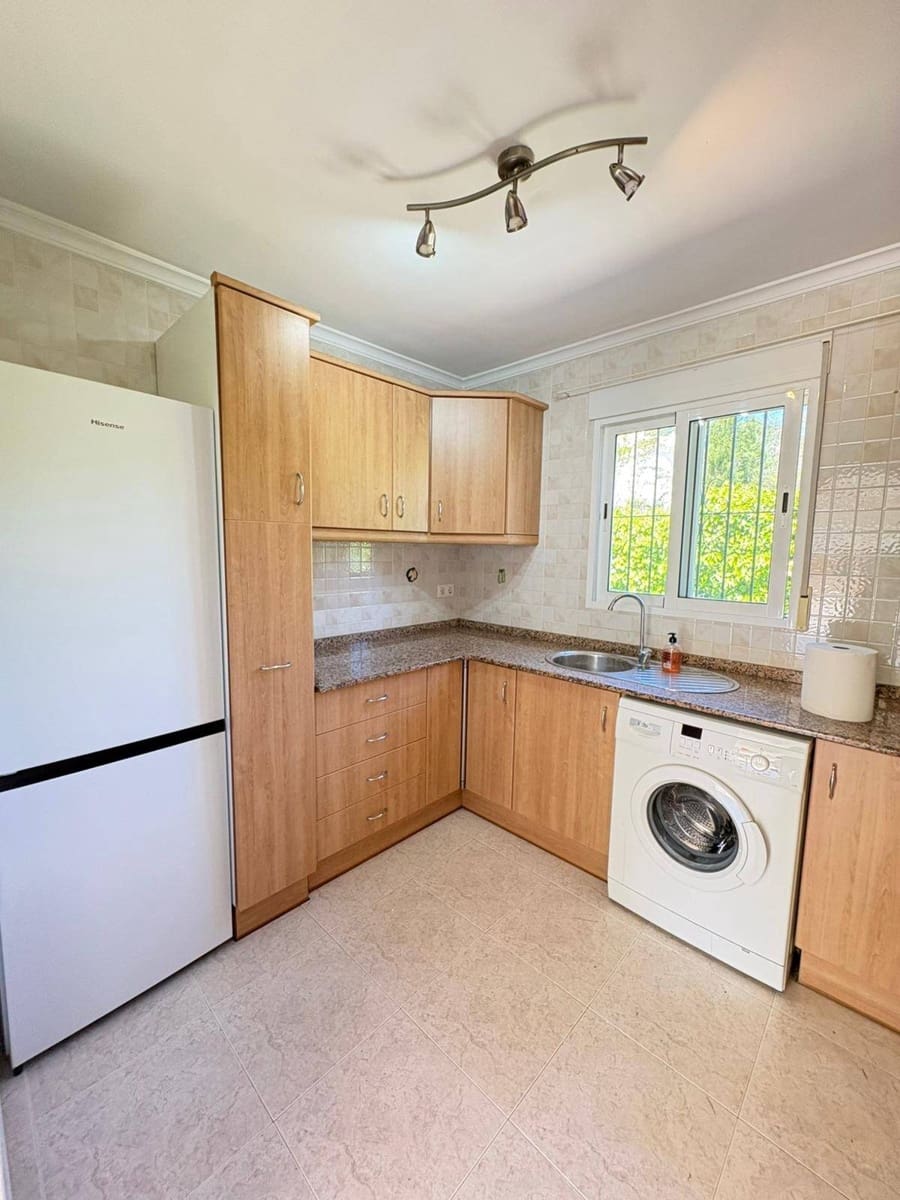 Villa/Maison Mitoyenne de 3 chambres à louer à Alcalali / Alcanali avec piscine - 950 € (Ref: 9738492)