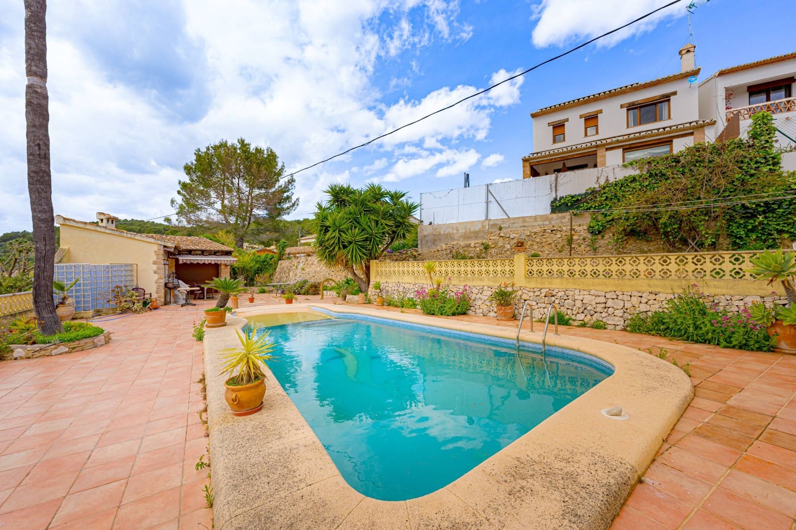 4 bedroom Villa for sale in Parcent with pool - € 450,000 (Ref: 9741707)