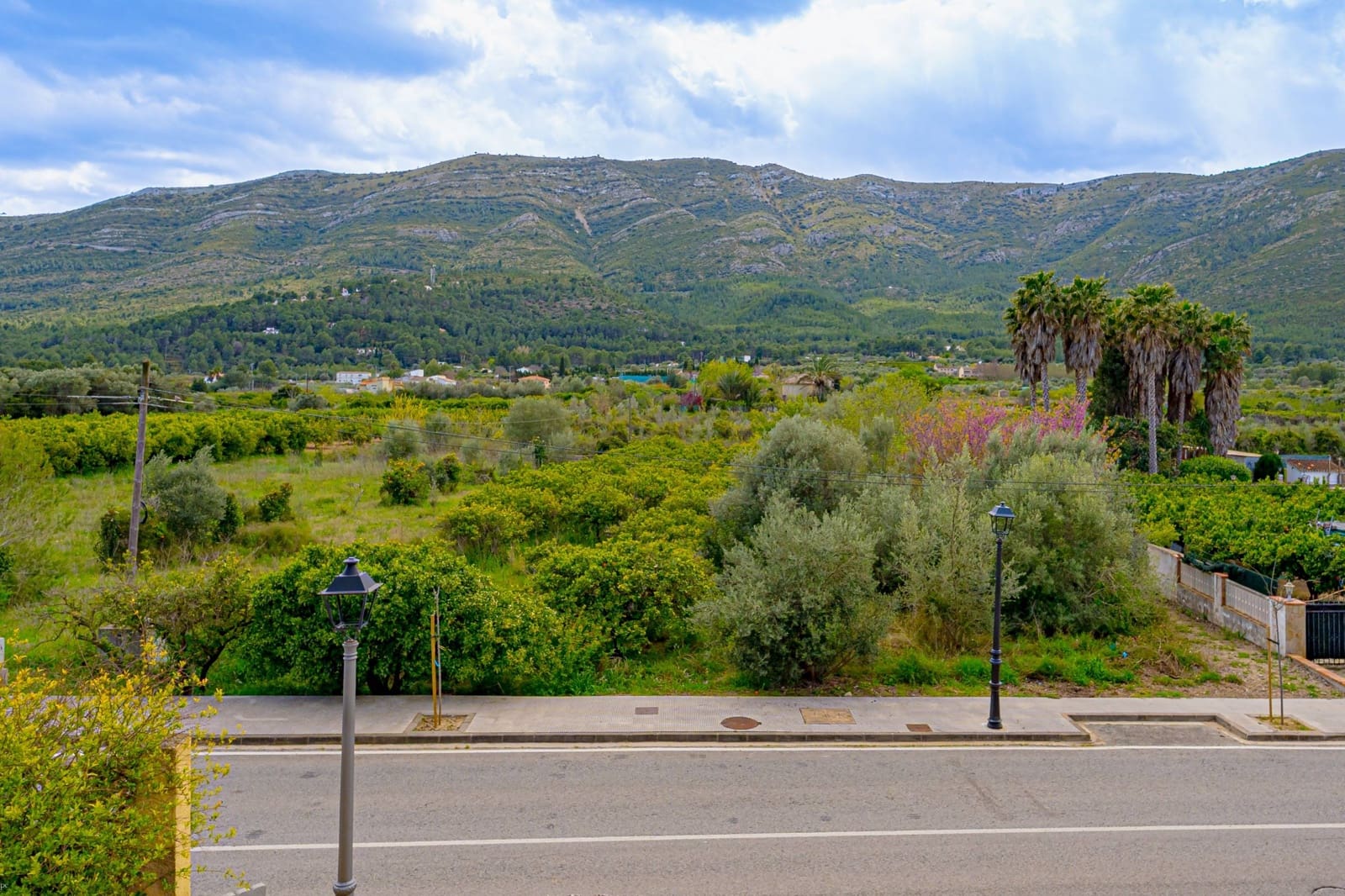 4 bedroom Villa for sale in Parcent with pool - € 450,000 (Ref: 9741707)