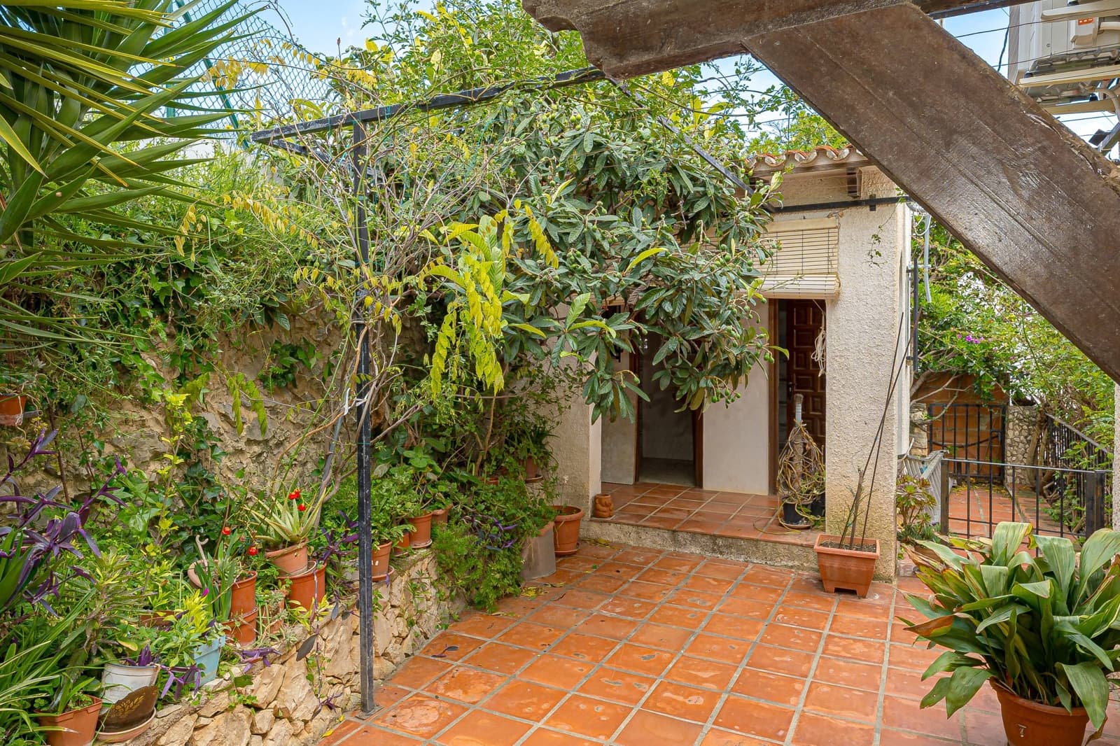 4 bedroom Villa for sale in Parcent with pool - € 450,000 (Ref: 9741707)