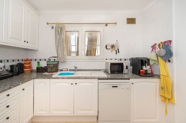 3 sovrum Villa till salu i Benitachell / Benitatxell med pool - 649 000 € (Ref: 9761933)