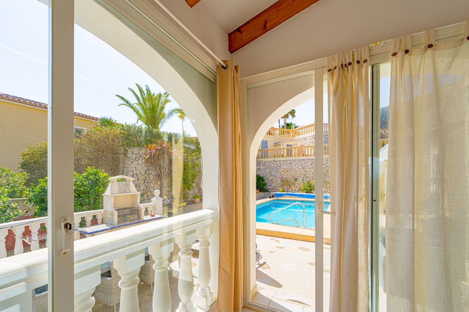 Chalet de 3 habitaciones en Benitachell / Benitatxell en venta con piscina - 649.000 € (Ref: 9761933)