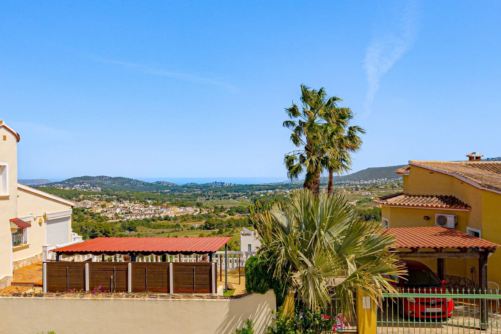 Chalet de 3 habitaciones en Benitachell / Benitatxell en venta con piscina - 649.000 € (Ref: 9761933)