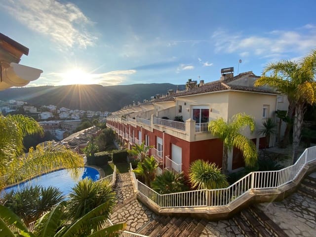 3 Zimmer Reihenhaus zu verkaufen in Monte Solana, Pedreguer mit Pool - 249.500 € (Ref: 9797044)