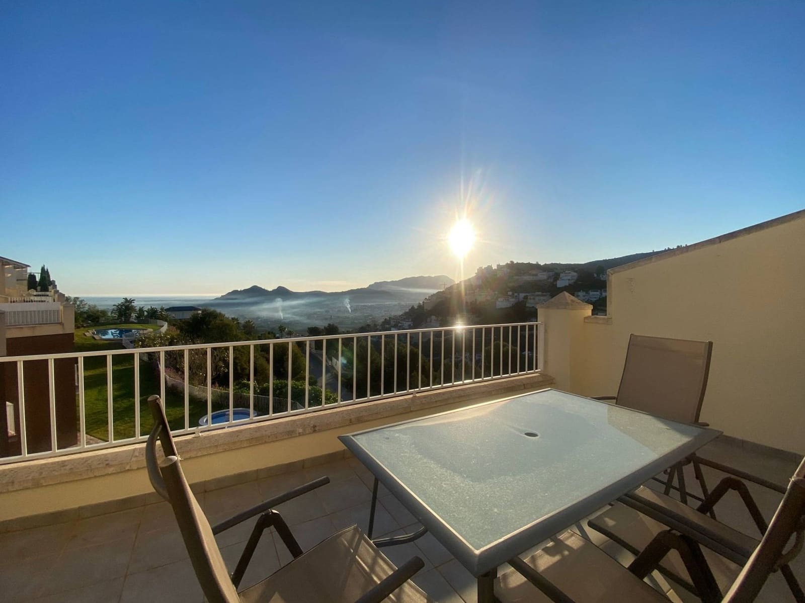 3 makuuhuone Rivitalo myytävänä paikassa Monte Solana mukana uima-altaan - 249 500 € (Ref: 9797044)