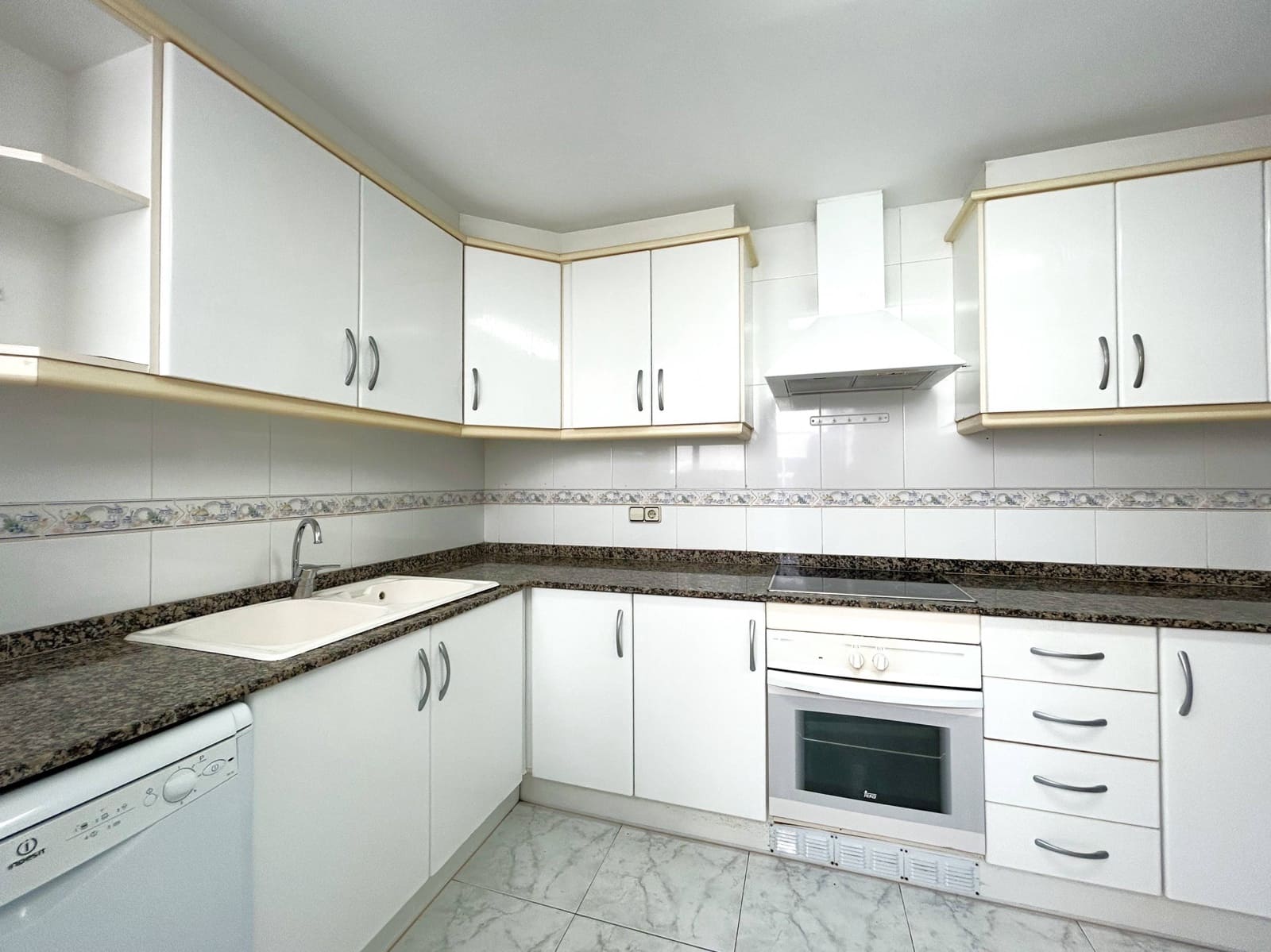 3 sypialnia Apartament na sprzedaż w Javea / Xabia z garażem - 415 000 € (Ref: 9820448)