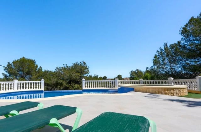 3 chambre Villa/Maison à vendre à Javea / Xàbia avec piscine - 625 000 € (Ref: 9829043)