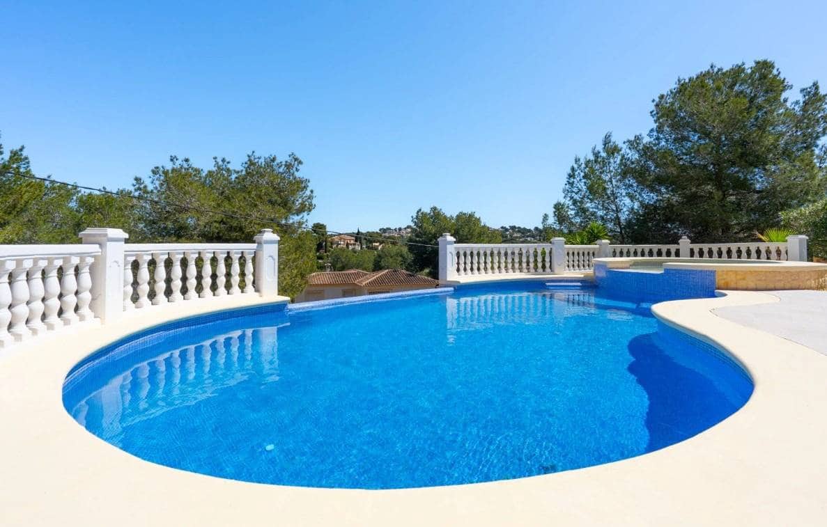 3 bedroom Villa for sale in Javea / Xabia with pool - € 625,000 (Ref: 9829043)