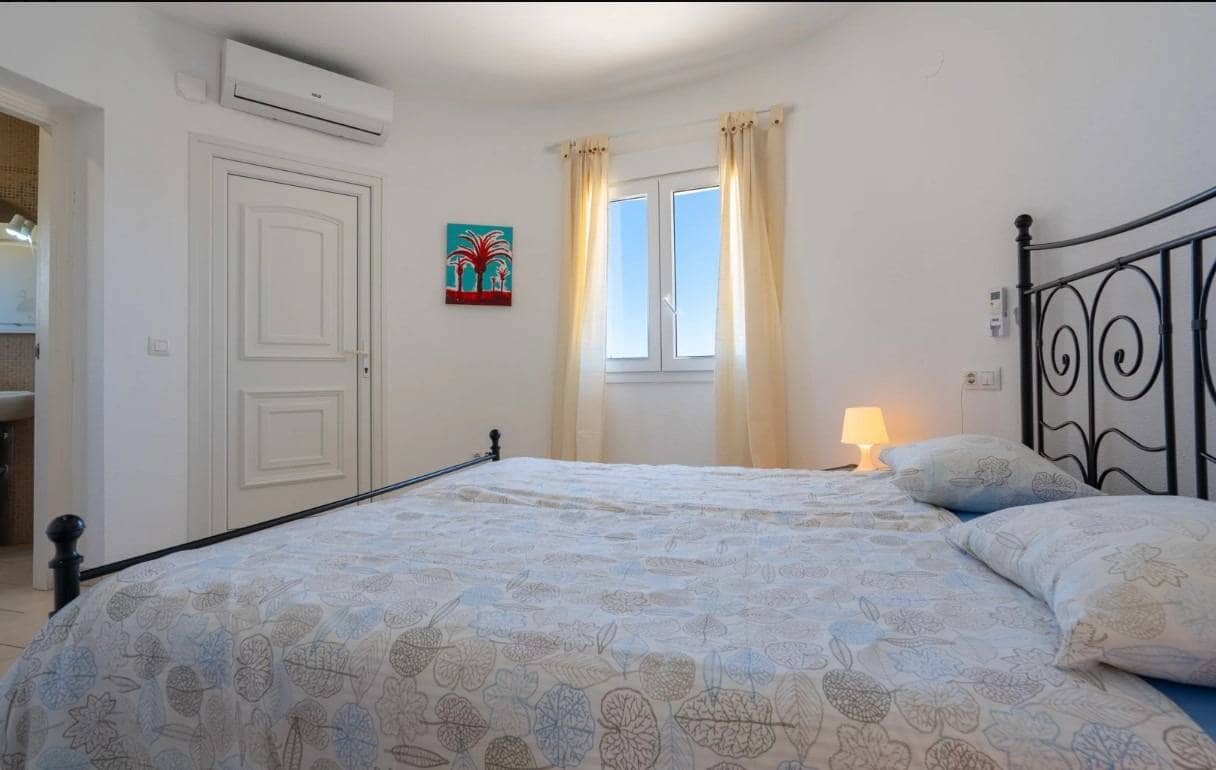 3 bedroom Villa for sale in Javea / Xabia with pool - € 625,000 (Ref: 9829043)