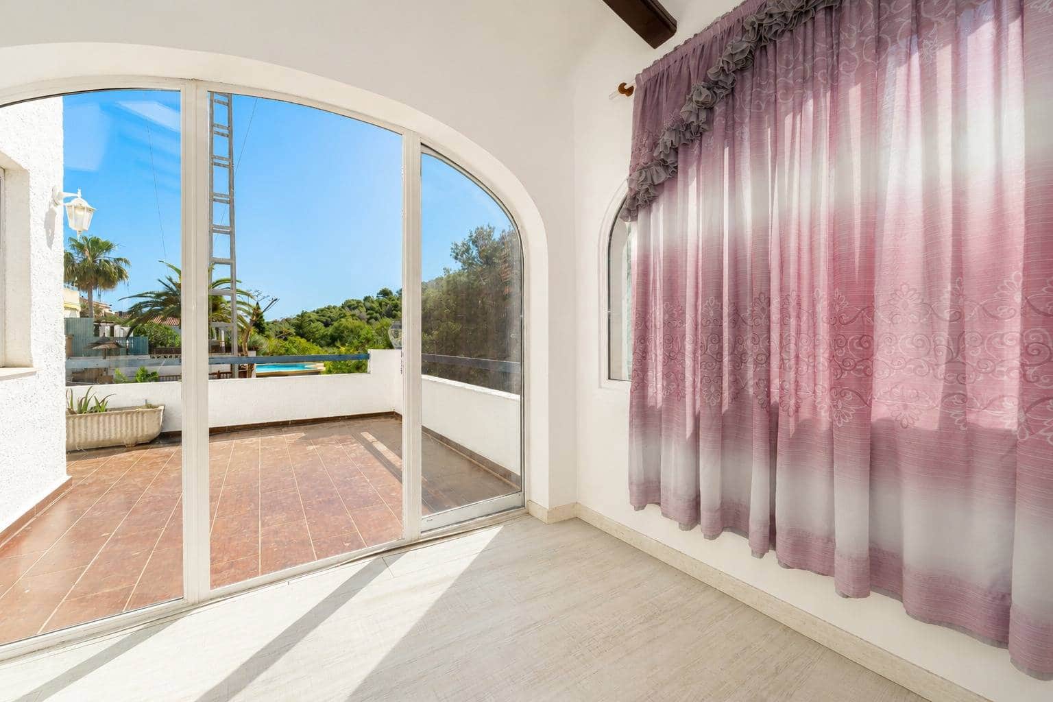 5 soveværelse Villa til salg i Javea / Xabia med swimmingpool - € 549.000 (Ref: 9855394)