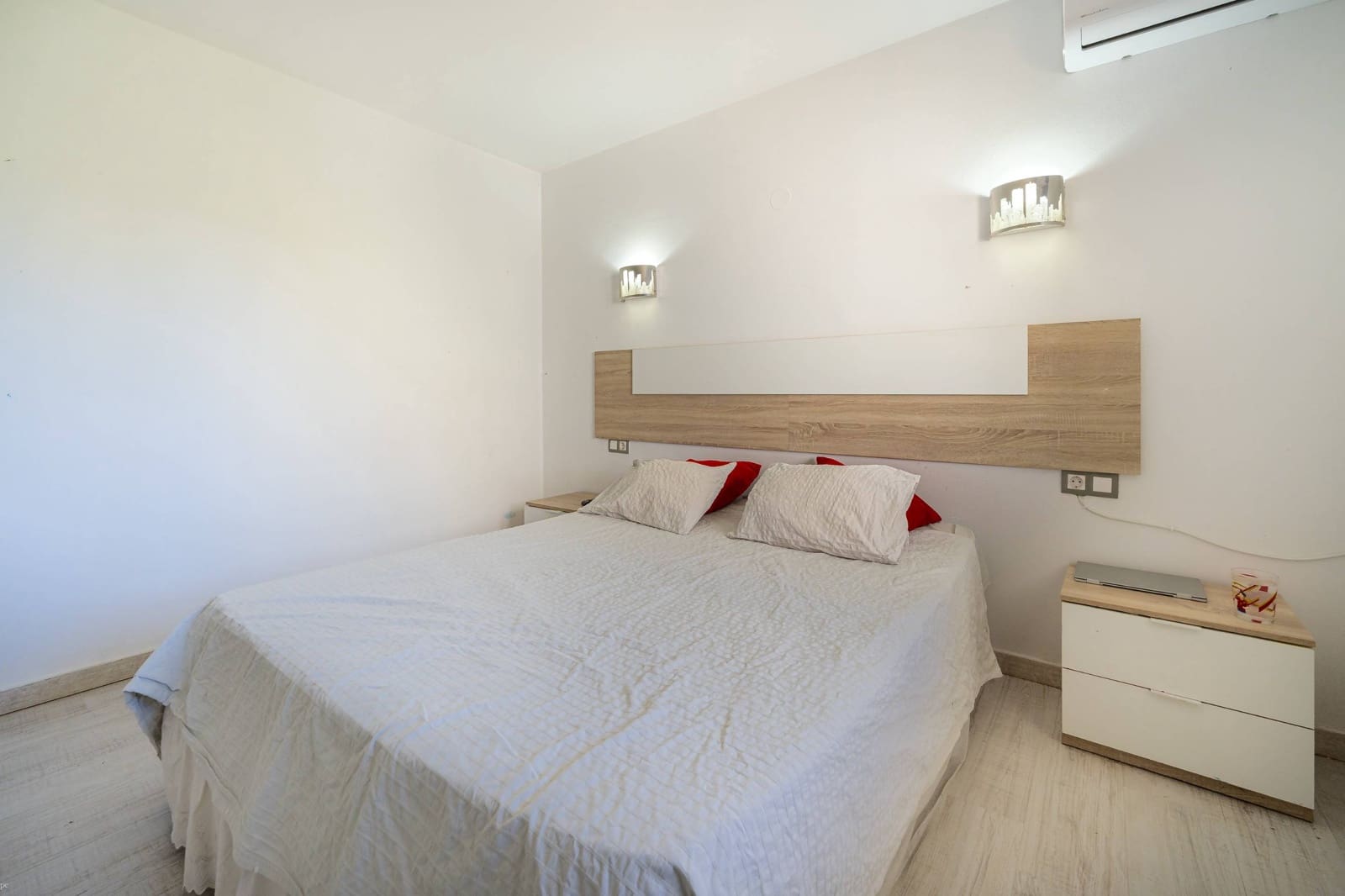5 soveværelse Villa til salg i Javea / Xabia med swimmingpool - € 549.000 (Ref: 9855394)