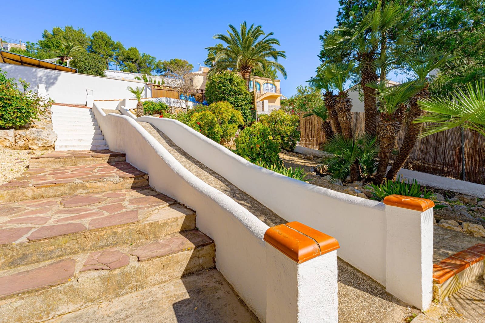5 soveværelse Villa til salg i Javea / Xabia med swimmingpool - € 549.000 (Ref: 9855394)