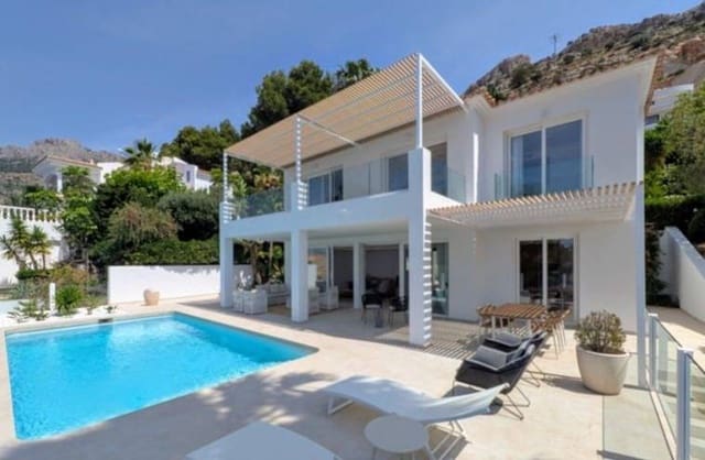 3 slaapkamer Villa te koop in Altea met zwembad garage - € 1.650.000 (Ref: 9873441)