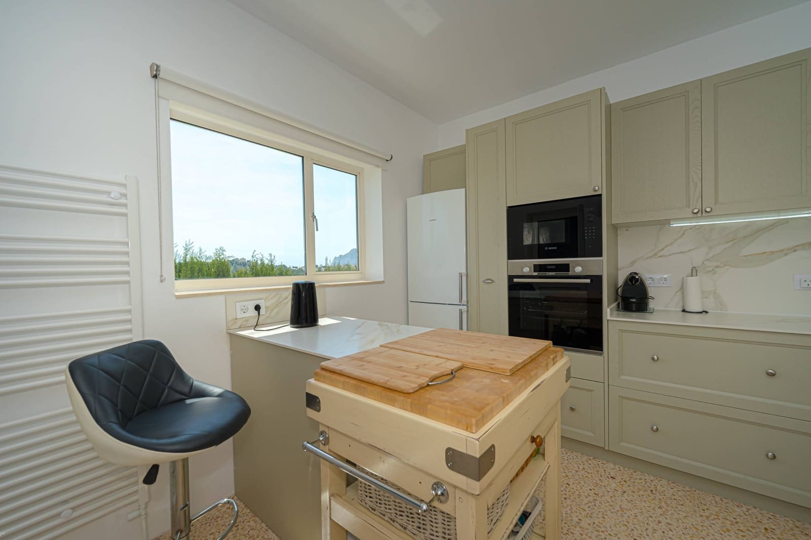 3 soverom Villa til salgs i Calpe / Calp med svømmebasseng garasje - € 725 000 (Ref: 9881894)