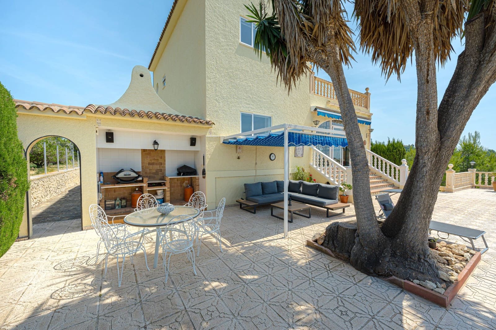 3 soverom Villa til salgs i Calpe / Calp med svømmebasseng garasje - € 725 000 (Ref: 9881894)