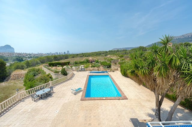 3 soverom Villa til salgs i Calpe / Calp med svømmebasseng garasje - € 725 000 (Ref: 9881894)