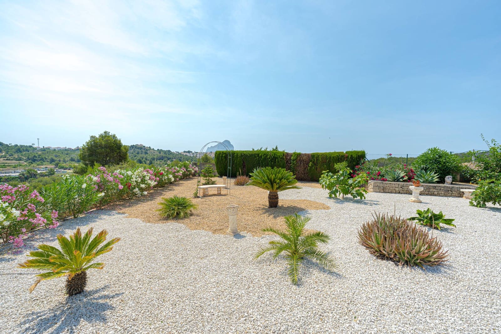 3 soverom Villa til salgs i Calpe / Calp med svømmebasseng garasje - € 725 000 (Ref: 9881894)