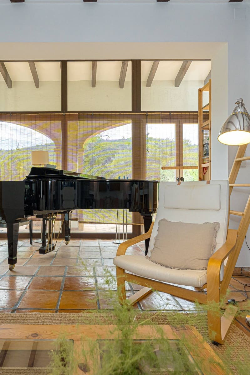 4 chambre Villa/Maison à vendre à Jalon / Xalo avec piscine garage - 879 000 € (Ref: 9881895)
