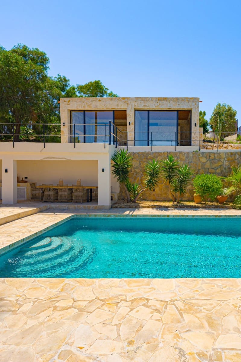 Chalet de 7 habitaciones en Javea / Xàbia en venta con piscina garaje - 2.900.000 € (Ref: 9892283)