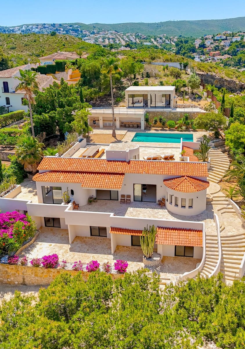 Chalet de 7 habitaciones en Javea / Xàbia en venta con piscina garaje - 2.900.000 € (Ref: 9892283)